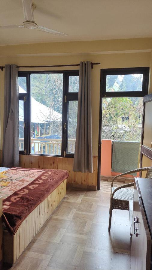 Trinity Homestay Kasol Εξωτερικό φωτογραφία