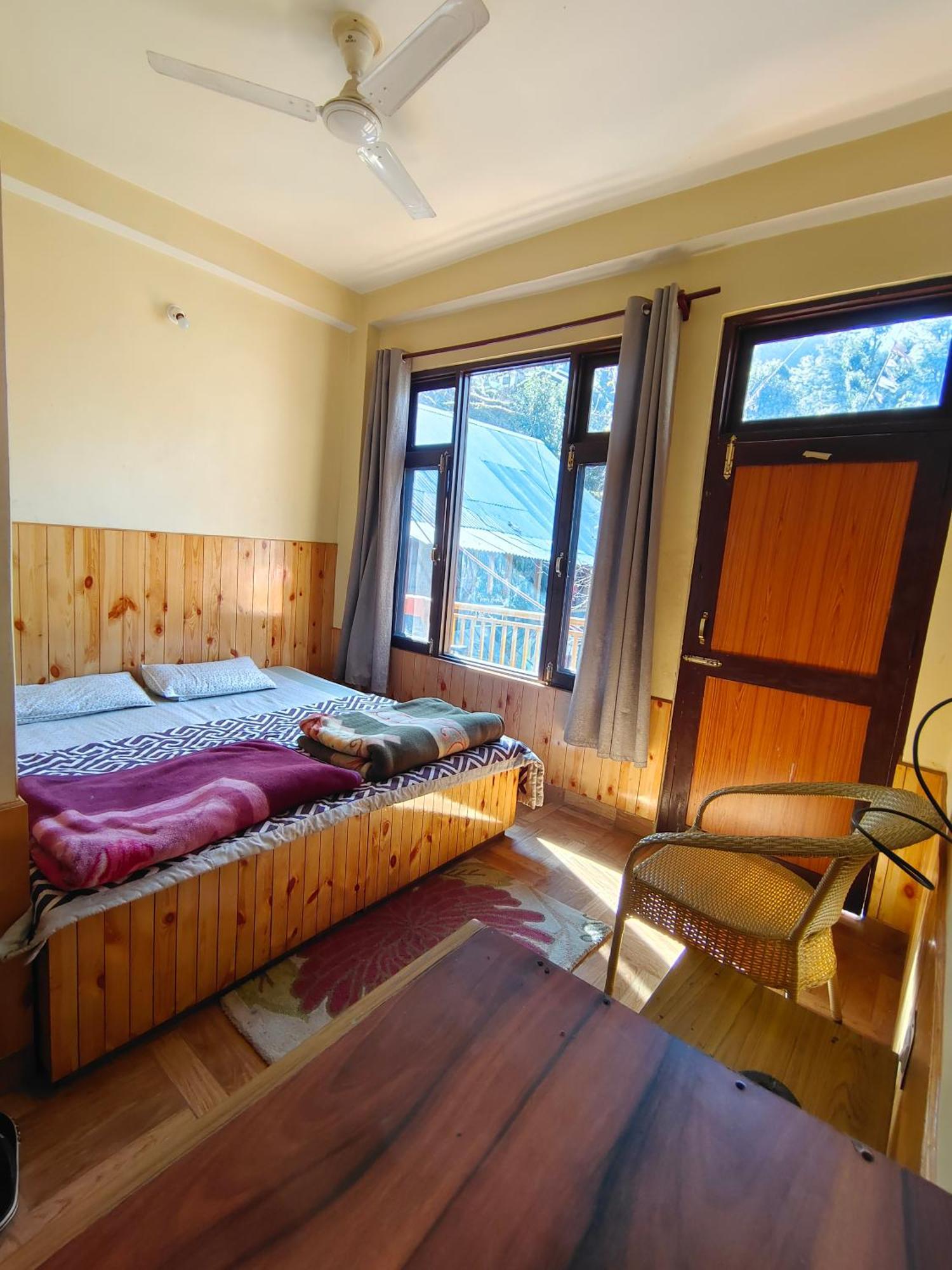 Trinity Homestay Kasol Εξωτερικό φωτογραφία